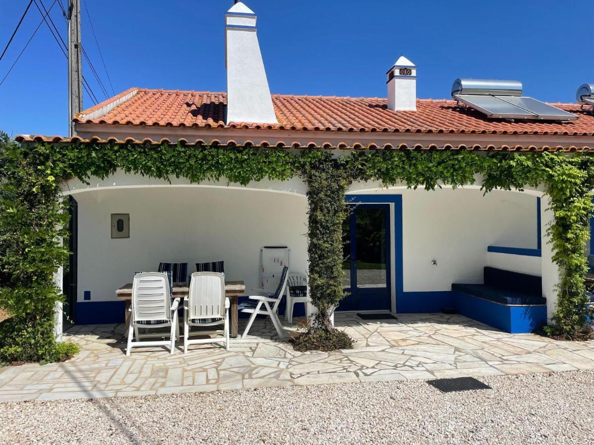 Inviting Holiday Home In Montemor O Novo With Pool Exteriér fotografie